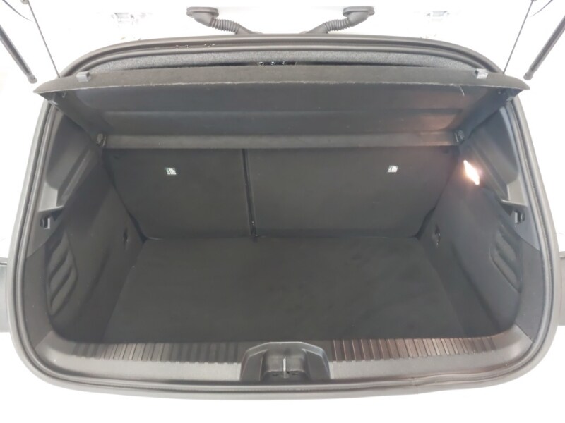 Used Renault Clio 2023 for sale - 77762159: Photo 8