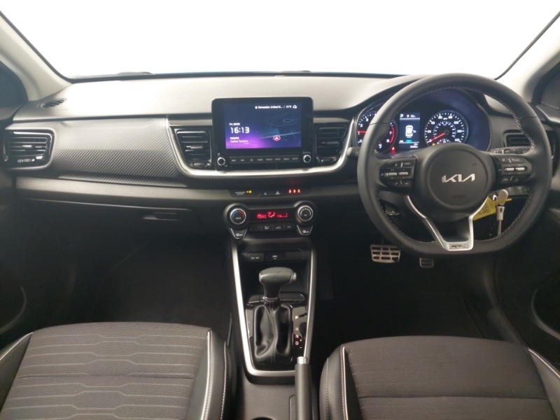 Used Kia Stonic 2023 for sale - 77985986: Photo 2