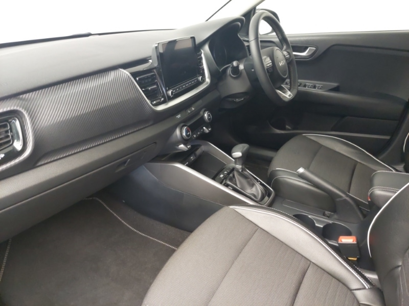 Used Kia Stonic 2023 for sale - 77985986: Photo 5