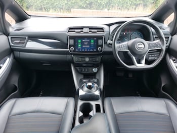 Used Nissan Leaf 2023 for sale - 78952344: Photo