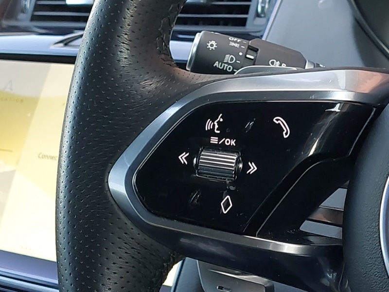 Used Jaguar E-Pace 2023 for sale - 77981071: Photo 11