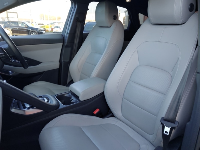 Used Jaguar E-Pace 2023 for sale - 77981071: Photo 12