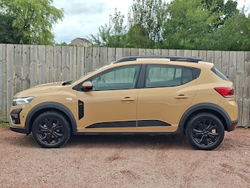 Used Dacia Sandero Stepway 2025 for sale - 79522819: Photo