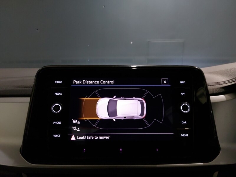 Used Volkswagen T-Roc 2023 for sale - 77695199: Photo 12