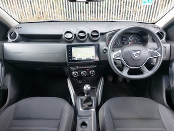 Used Dacia Duster 2022 for sale - 76050622: Photo