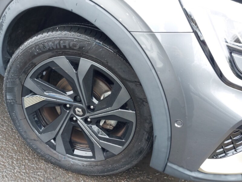 Used Renault Arkana 2023 for sale - 77948229: Photo 9