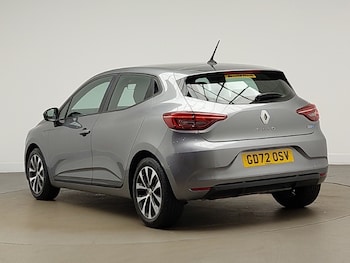 Used Renault Clio 2023 for sale - 78290506: Photo