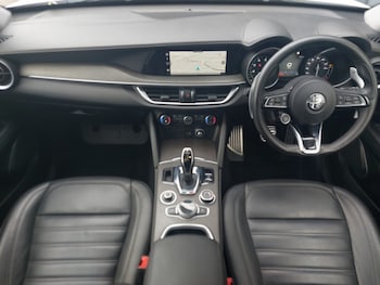 Used Alfa Romeo Stelvio 2021 for sale - 75562091: Photo