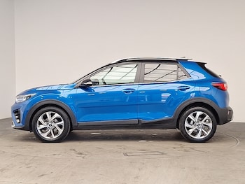 Used Kia Stonic 2023 for sale - 79164350: Photo