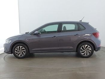 Used Volkswagen Polo 2024 for sale - 78584955: Photo