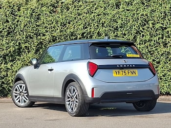 Used MINI Cooper 2025 for sale - 79329320: Photo