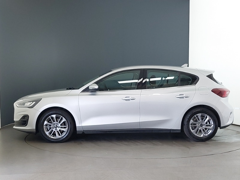 Used Ford Focus 2023 for sale - 76860920: Photo 4