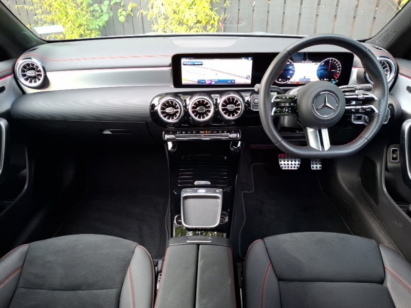 Used Mercedes-Benz CLA 2024 for sale - 76548228: Photo 2