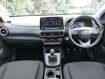 Used Hyundai KONA 2022 for sale - 77987513: Photo