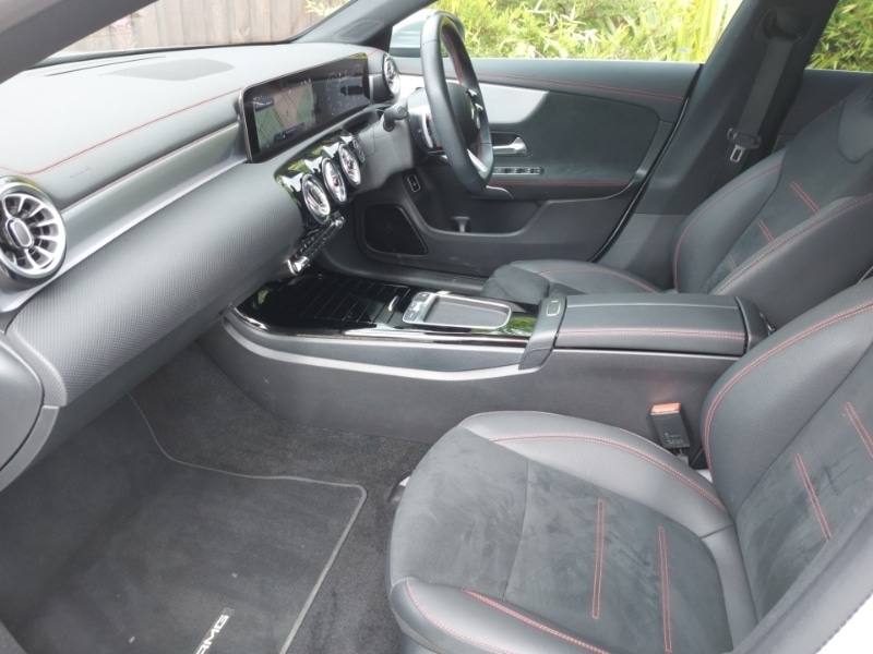 Used Mercedes-Benz CLA 2024 for sale - 76107847: Photo 5