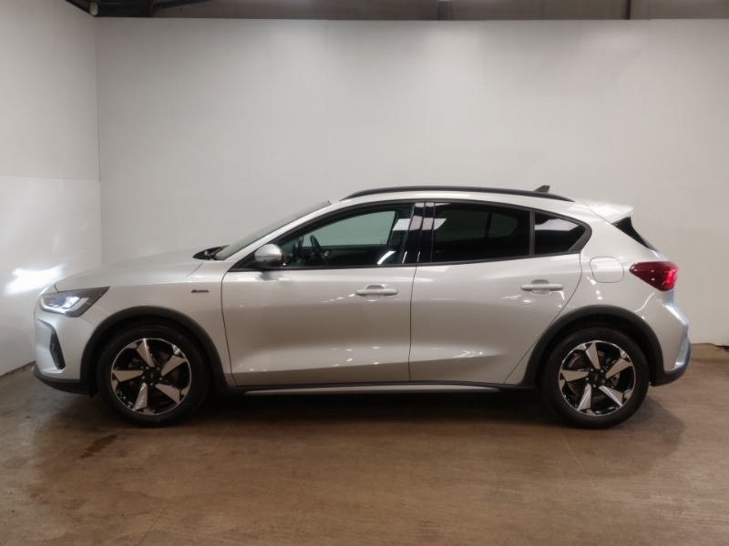 Used Ford Focus 2022 for sale - 76907562: Photo 4