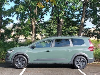 Used Dacia Jogger 2024 for sale - 76492747: Photo