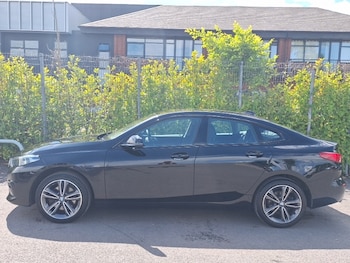 Used BMW 2 Series 2021 for sale - 78595581: Photo
