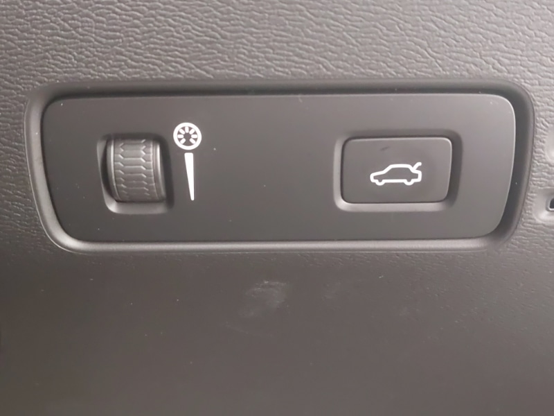 Used Volvo XC40 2021 for sale - 76555710: Photo 12