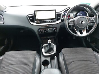 Used Kia Ceed 2020 for sale - 77875805: Photo