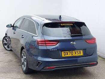 Used Kia Ceed 2020 for sale - 77875805: Photo