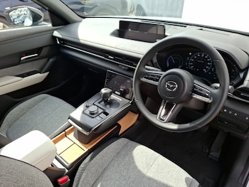 Used Mazda CX-30 2025 for sale - 75621936: Photo