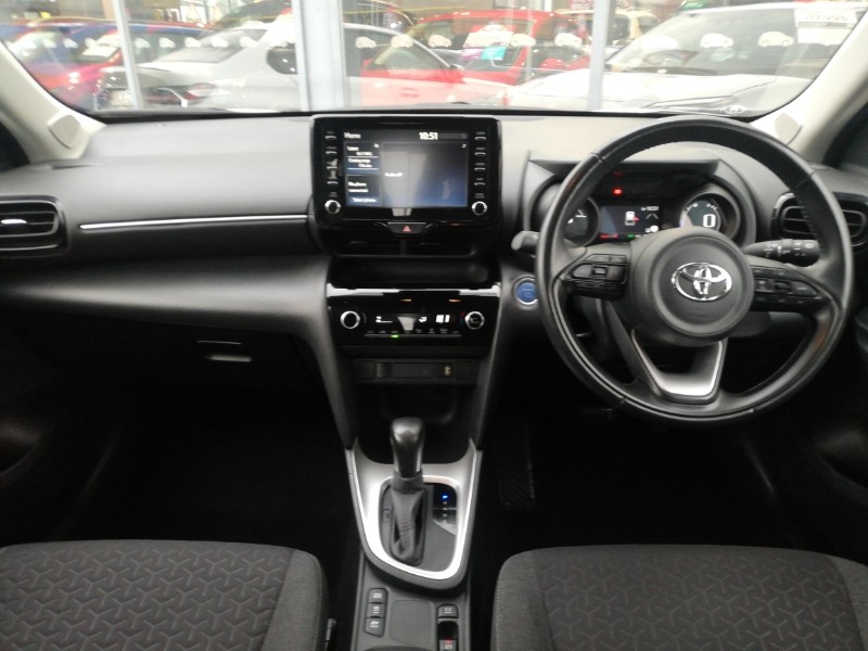 Used Toyota Yaris Cross 2022 for sale - 77190321: Photo 2