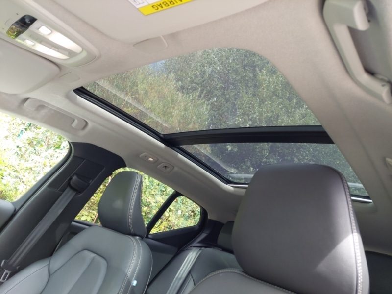 Used Volvo XC40 2024 for sale - 76440201: Photo 12