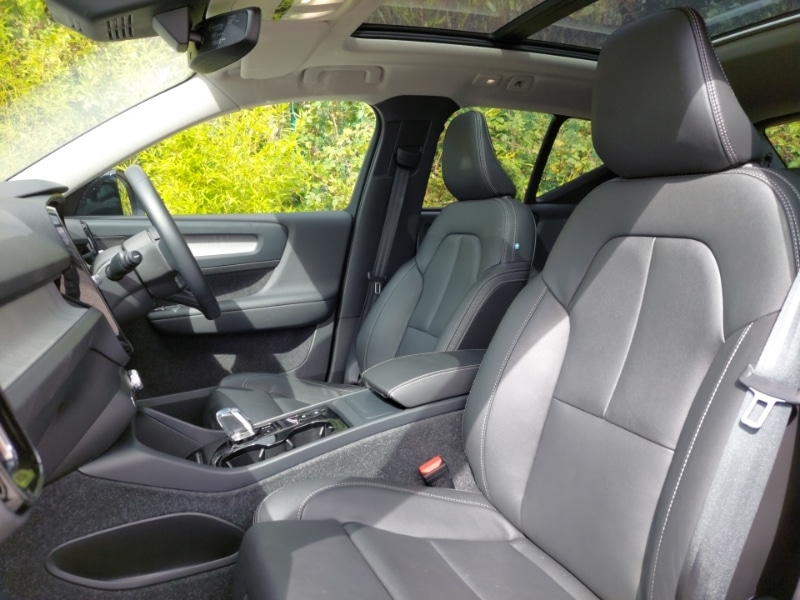 Used Volvo XC40 2024 for sale - 76440201: Photo 5