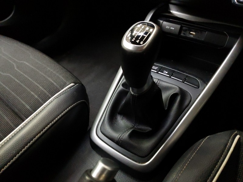 Used Kia Stonic 2022 for sale - 76383551: Photo 12