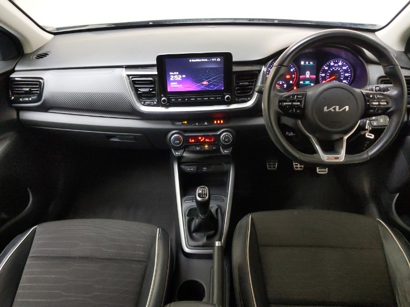 Used Kia Stonic 2022 for sale - 76383551: Photo 2