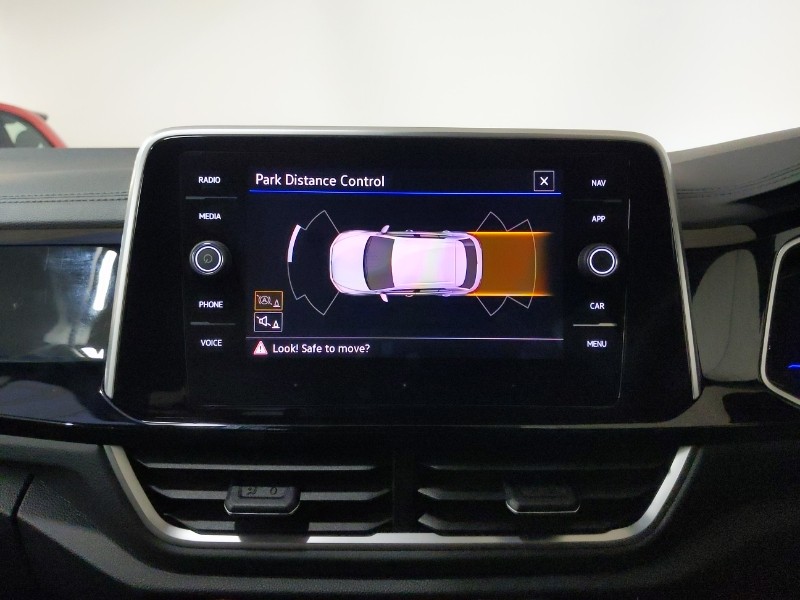 Used Volkswagen T-Roc 2025 for sale - 77049576: Photo 11