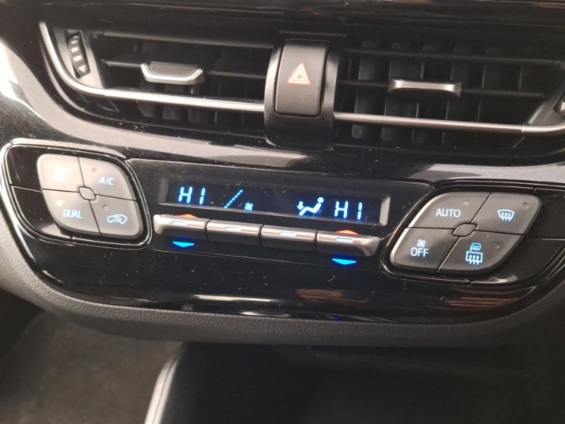 Used Toyota C-HR 2022 for sale - 77252550: Photo 11