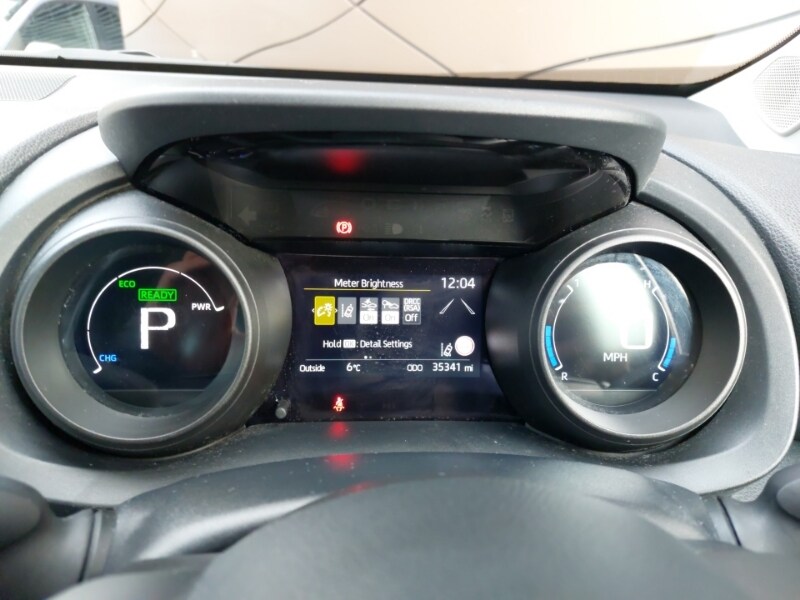 Used Toyota Yaris Cross 2023 for sale - 77434006: Photo 11