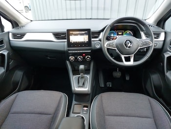 Used Renault Captur 2023 for sale - 78584940: Photo