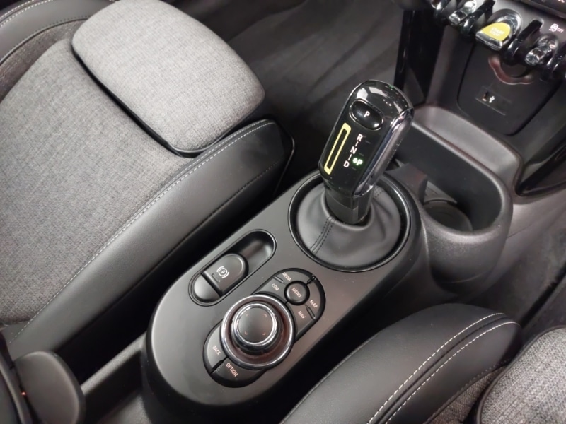 Used MINI Hatch 2023 for sale - 76881538: Photo 10