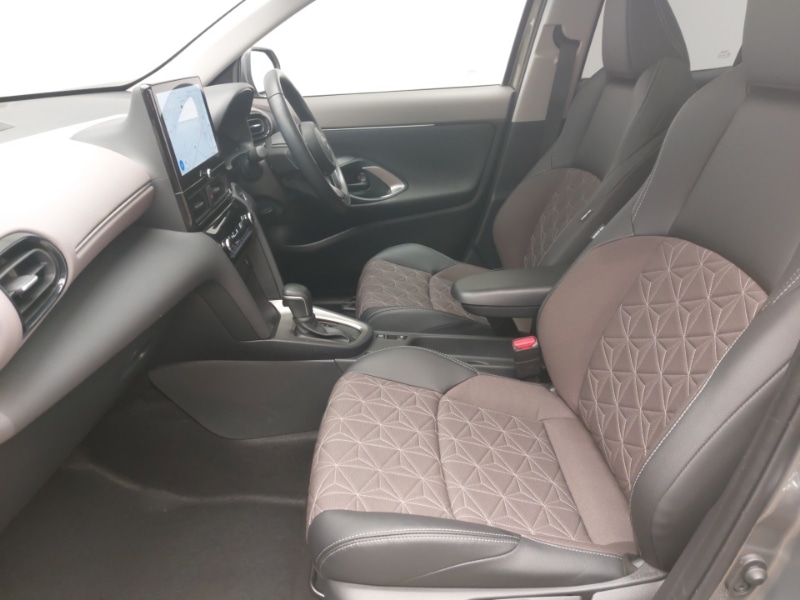 Used Toyota Yaris Cross 2024 for sale - 76975286: Photo 5