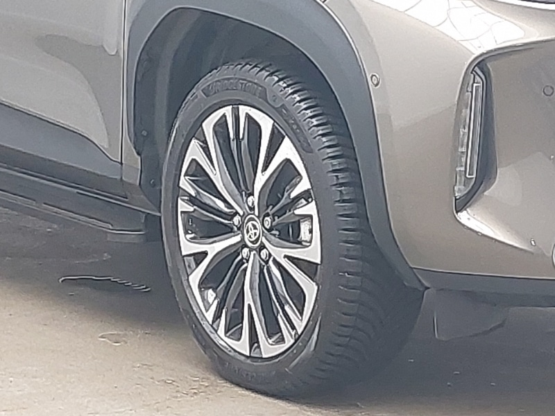 Used Toyota Yaris Cross 2024 for sale - 76975286: Photo 9