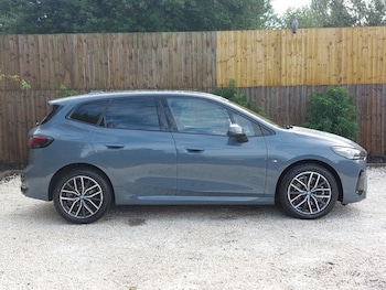 Used BMW 2 Series 2025 for sale - 77130411: Photo