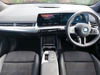 Used BMW 2 Series 2025 for sale - 77130411: Photo