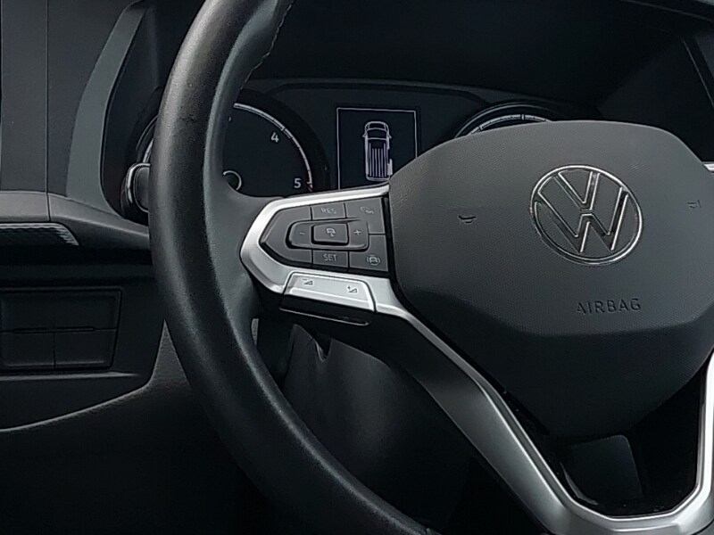 Used Volkswagen Transporter Shuttle 2024 for sale - 78023025: Photo 10