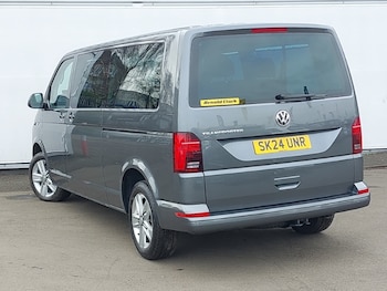 Used Volkswagen Transporter Shuttle 2024 for sale - 78023025: Photo