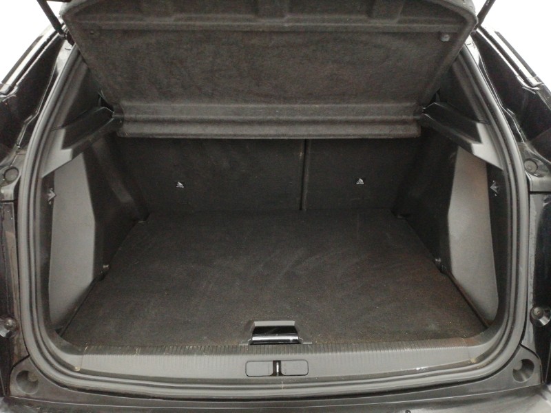 Used Peugeot 2008 2023 for sale - 77938650: Photo 8