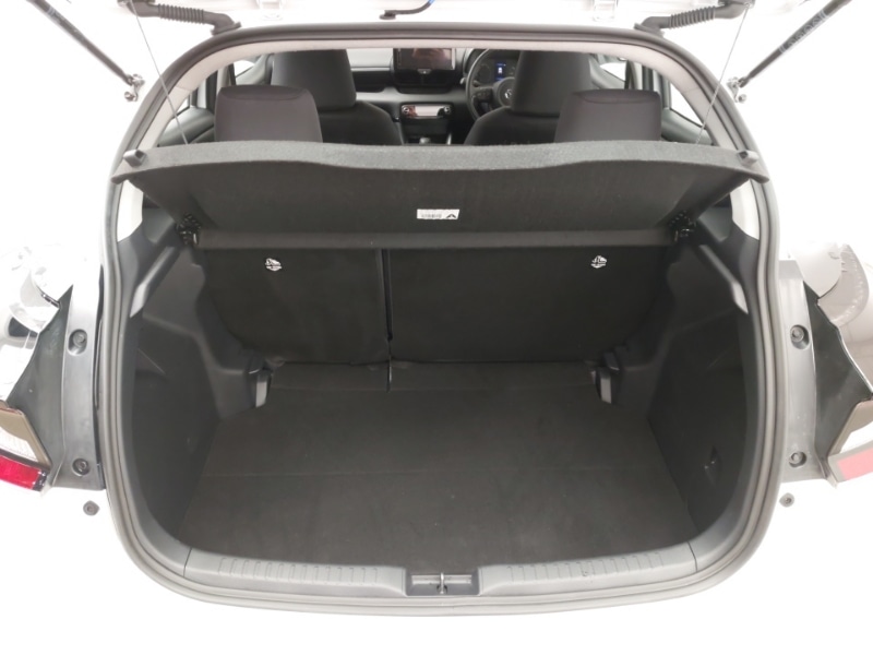 Used Mazda Mazda2 HYBRID 2025 for sale - 77987475: Photo 8