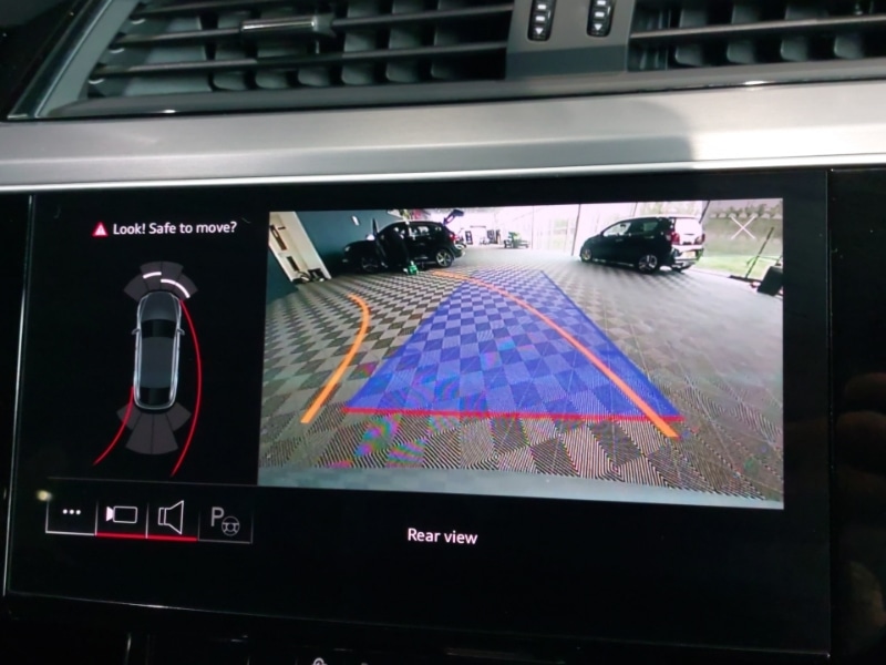 Used Audi e-tron 2022 for sale - 78032230: Photo 11