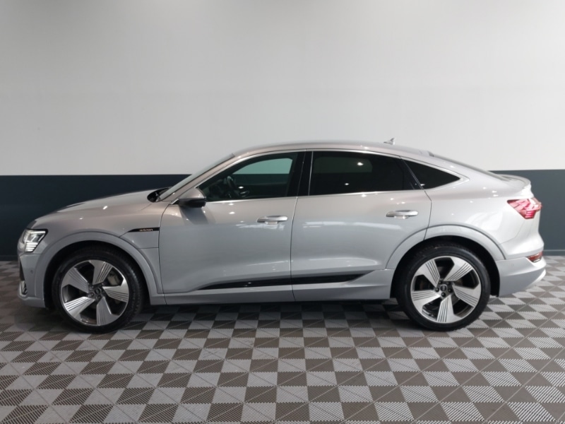 Used Audi e-tron 2022 for sale - 78032230: Photo 4