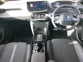 Used Peugeot 2008 2024 for sale - 77823417: Photo