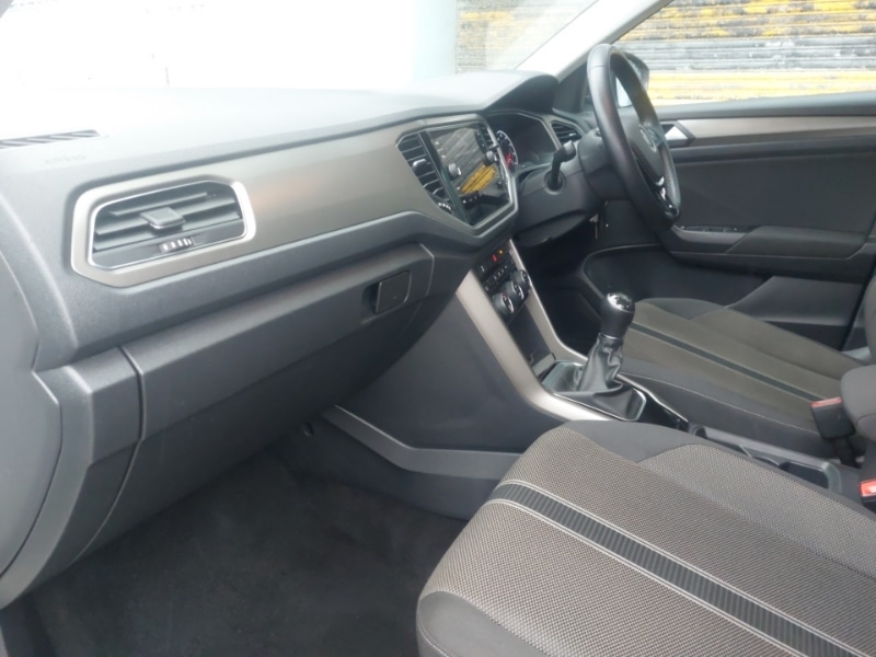 Used Volkswagen T-Roc 2021 for sale - 77419473: Photo 5