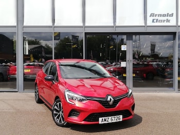 Used Renault Clio 2023 for sale - 79545946: Photo