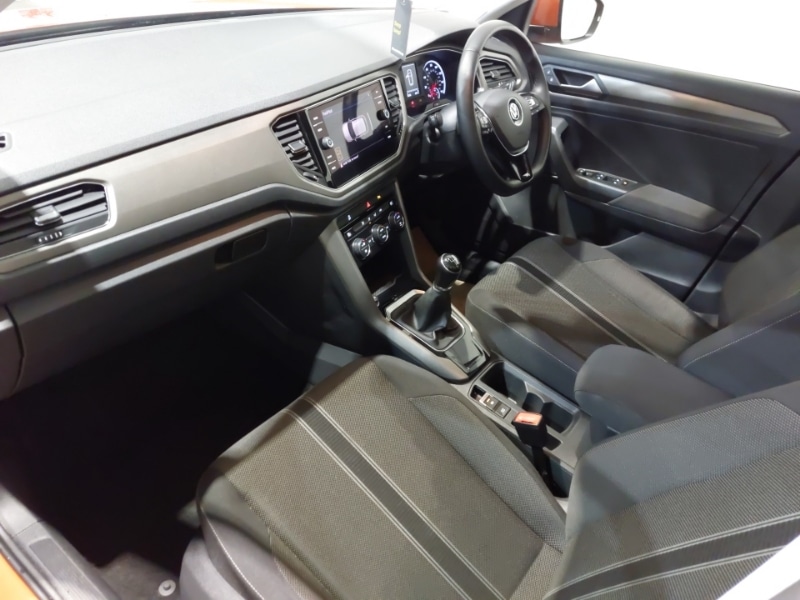 Used Volkswagen T-Roc 2020 for sale - 77219451: Photo 5